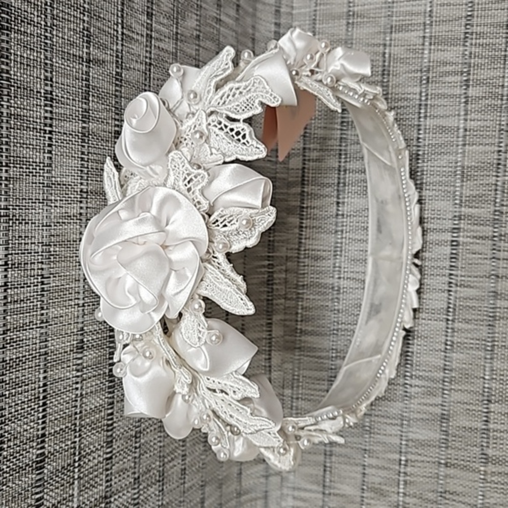 NWT Bridal Headpiece
